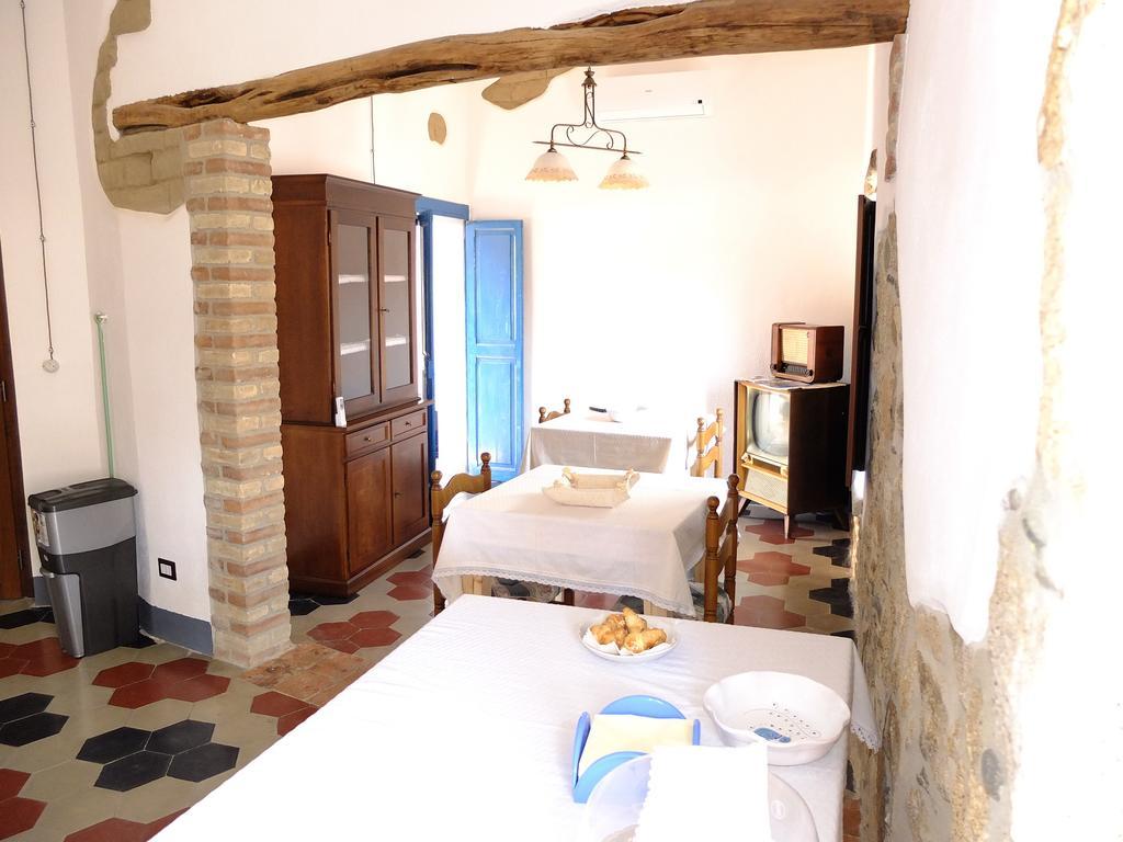 Casa Camilla Sardegna Hotel Сан Вито Екстериор снимка