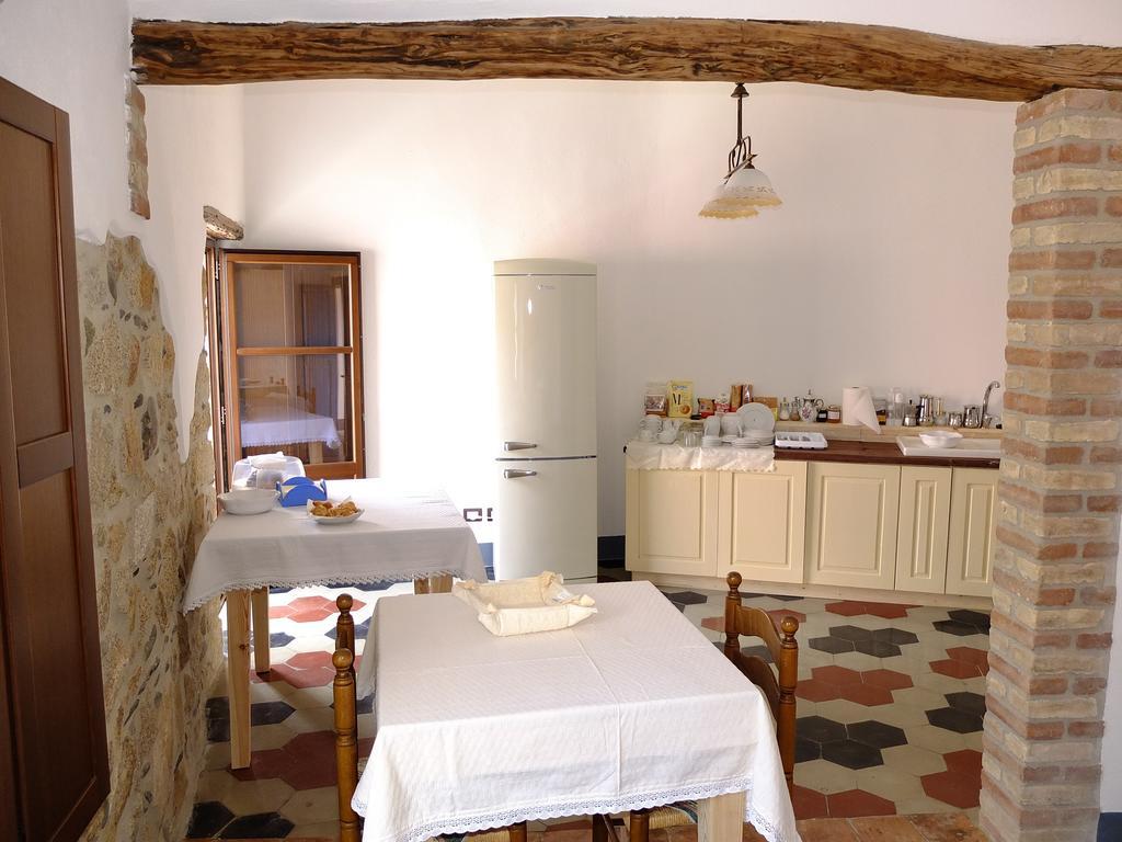 Casa Camilla Sardegna Hotel Сан Вито Екстериор снимка