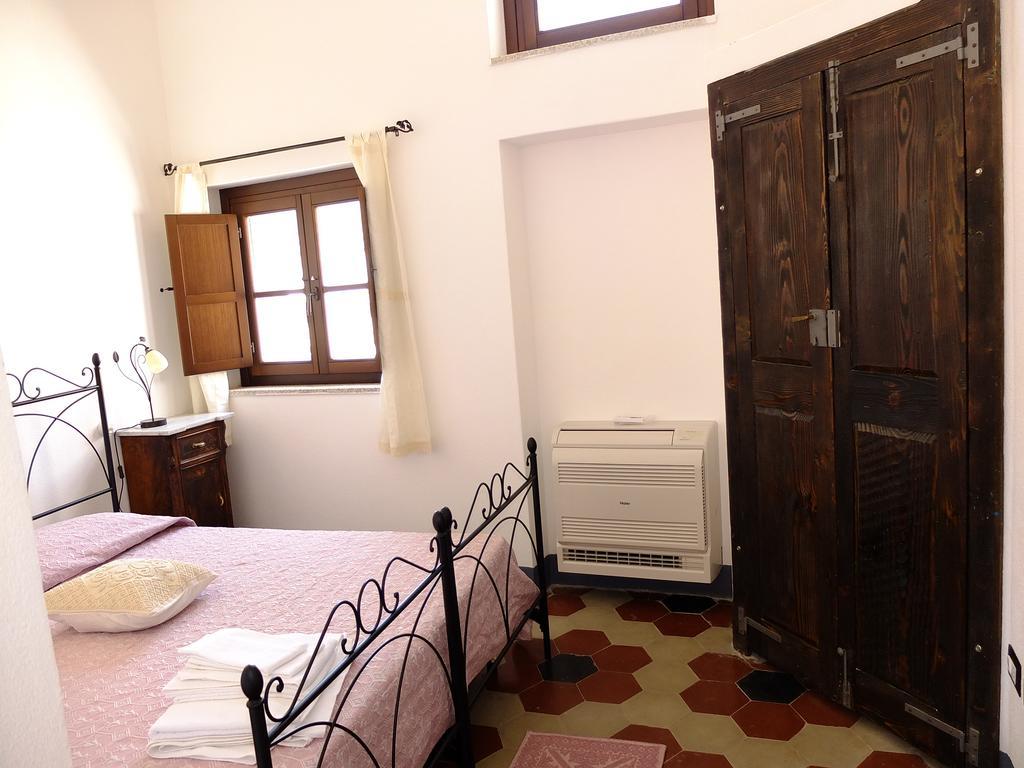 Casa Camilla Sardegna Hotel Сан Вито Екстериор снимка