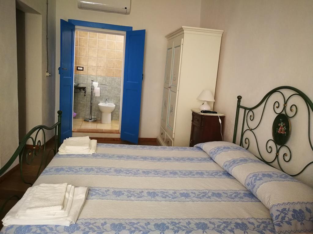 Casa Camilla Sardegna Hotel Сан Вито Екстериор снимка